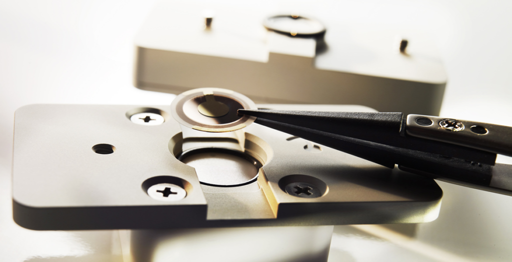 压电陶瓷：让机械能与电能自由舞动的魔术材料