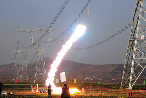 电晕放电现象及其在电力系统中的影响