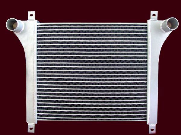 中冷器的类型与作用